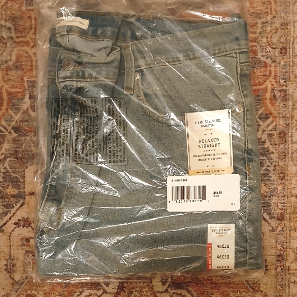 Levi's Men's Relaxed Straight Jeans - Light Blue